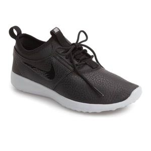 Nike Juvenate Sneaker